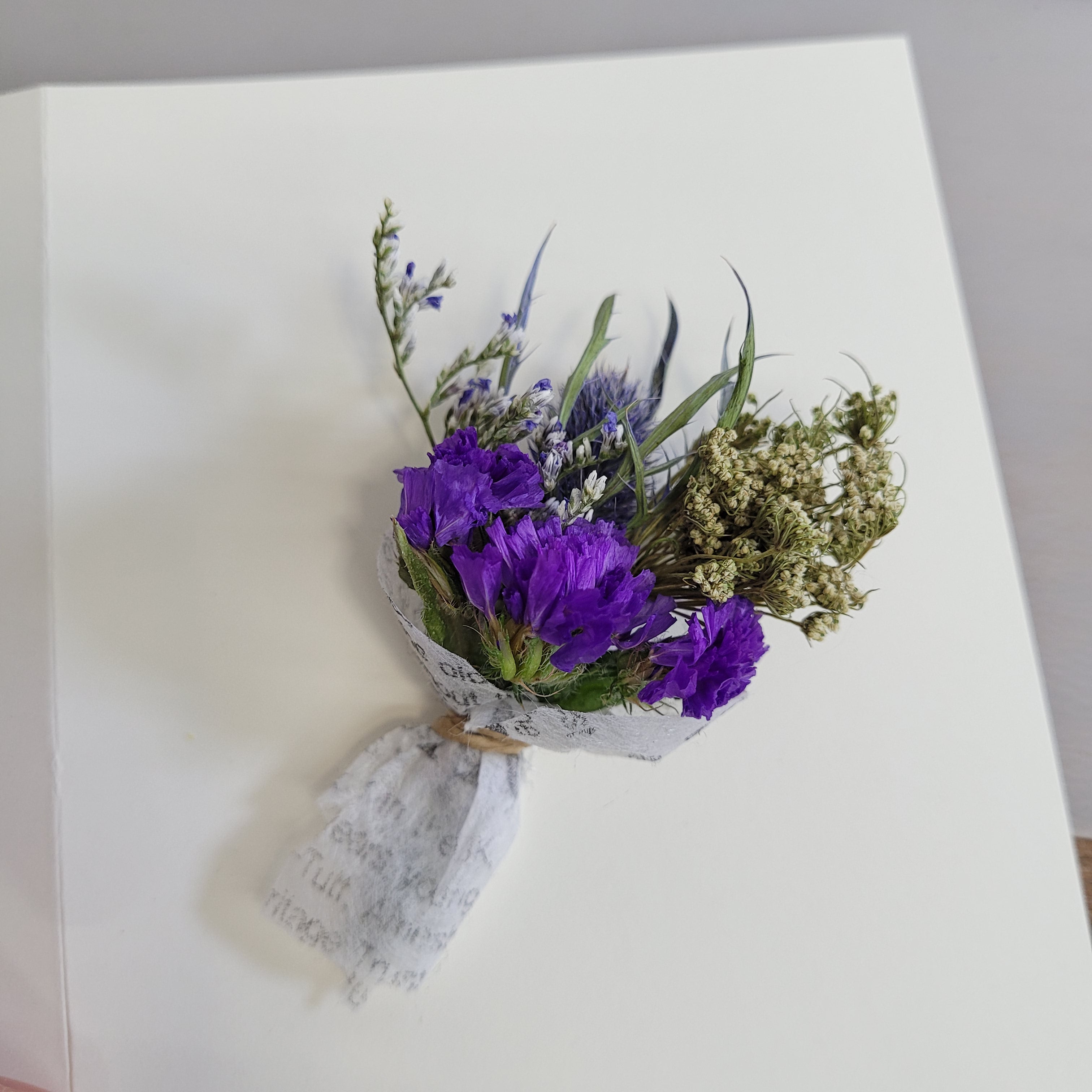 Dried flower blank card